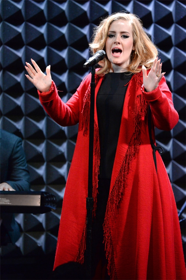 
Album 25 giúp Adele thu về số tiền khổng lồ.