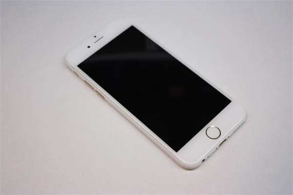 Hết đen nhám, iPhone giờ còn có màu trắng nhám đẹp ảo diệu