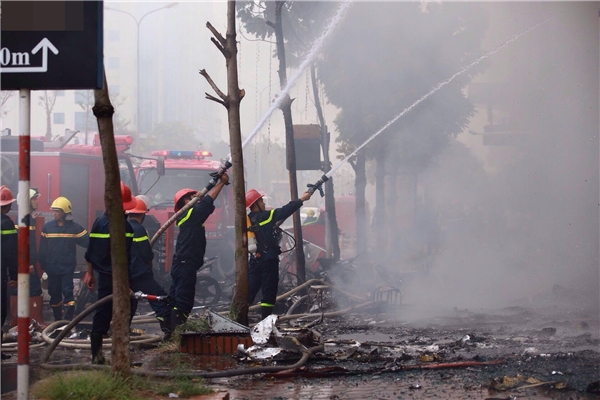 11 nạn nhân tử vong trong đám cháy hơn 5 tiếng đồng hồ ở Hà Nội