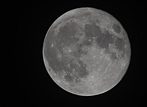 
Nếu bỏ lỡ siêu trăng nảy bạn phải chờ đến 18 năm nữa.
