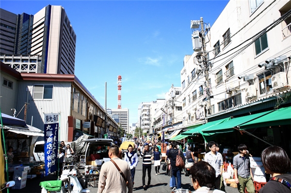 
Một góc của chợ cá Tsukiji. (Ảnh: Internet)