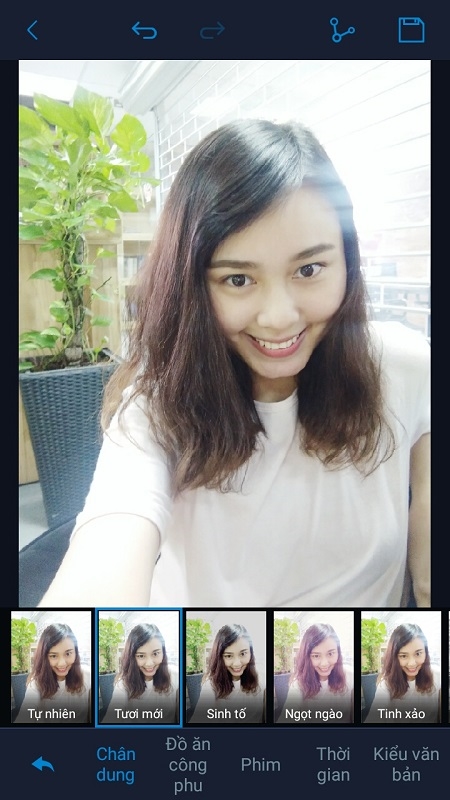 
Hàng trăm hiệu ứng được tích hợp sẵn trong điện thoại Vivo Y55 giúp bức hình selfie trở nên thật chất.