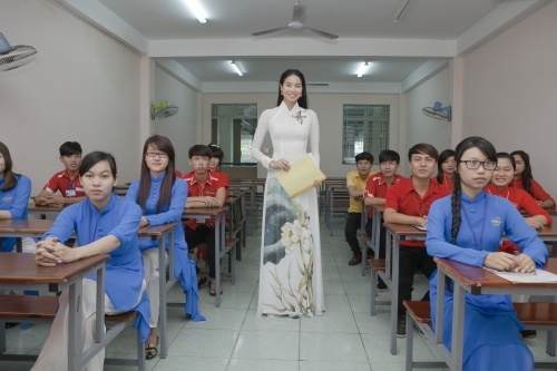 Nếu không làm nghệ thuật, những sao nữ Việt này đã trở thành giáo viên - Tin sao Viet - Tin tuc sao Viet - Scandal sao Viet - Tin tuc cua Sao - Tin cua Sao