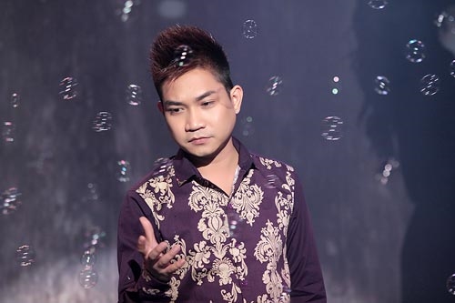 
Phạm Khánh Hưng từng là nam ca sĩ - nhạc sĩ tài năng của showbiz Việt. - Tin sao Viet - Tin tuc sao Viet - Scandal sao Viet - Tin tuc cua Sao - Tin cua Sao