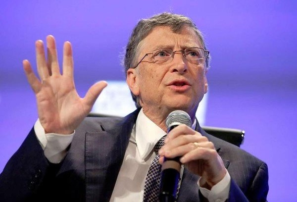 
Bill Gates cũng có ngón áp út dài hơn ngón trỏ.