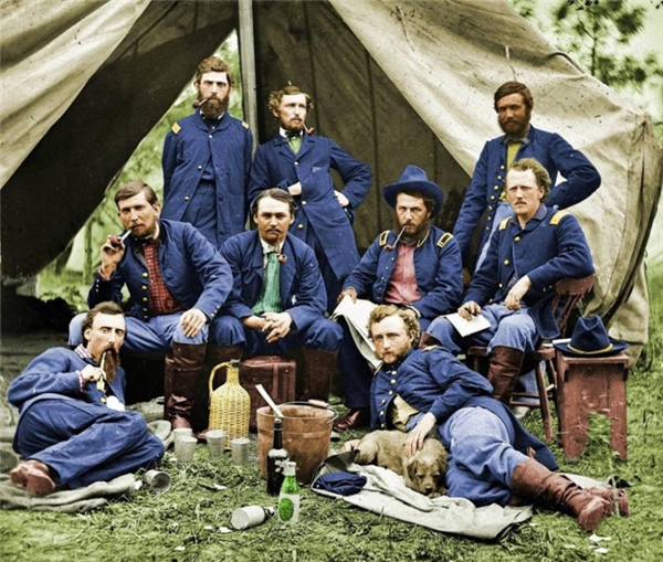 
Những người lính Liên bang miền Bắc trong thời Nội chiến Hoa Kỳ, 1863.