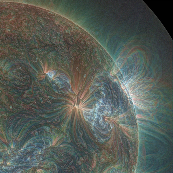 
Hình ảnh mặt trời chụp bằng tia cực tím.