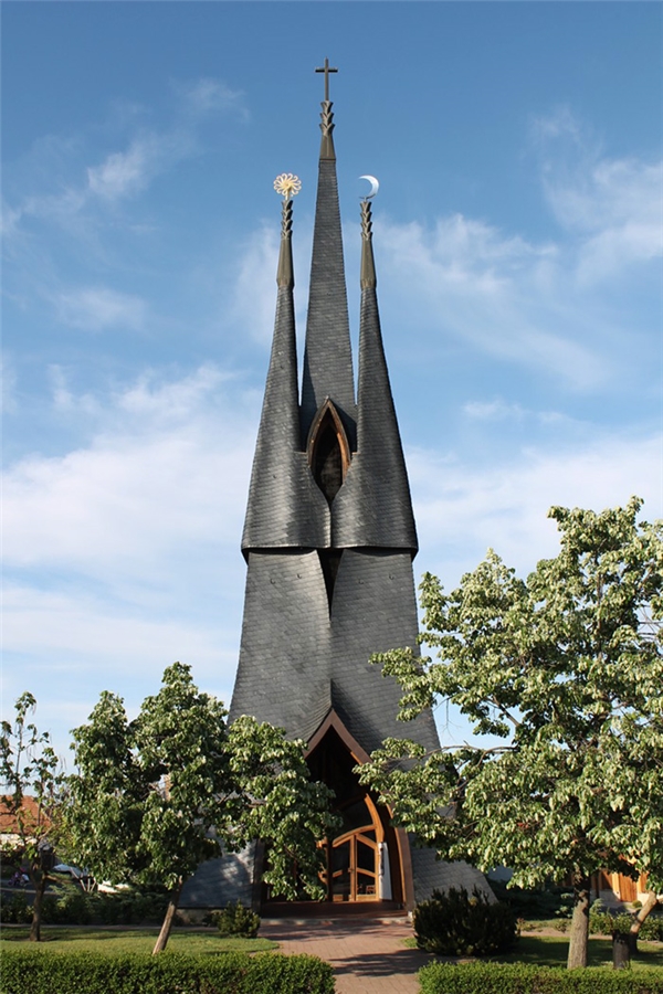 
Nhà thờ ở Paks, Hungary. (Ảnh: internet)