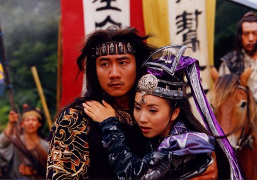 
A Tử và Kiều Phong trở thành một trong những cặp đôi cổ trang màn ảnh được yêu thích nhất lúc bấy giờ.  