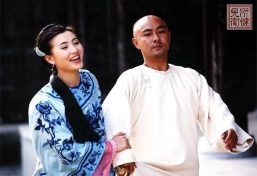 
Khi kết hợp diễn xuất cùng Trương Vệ Kiện, cả hai trở thành hiện tượng gây sốt toàn châu Á lúc bấy giờ. 