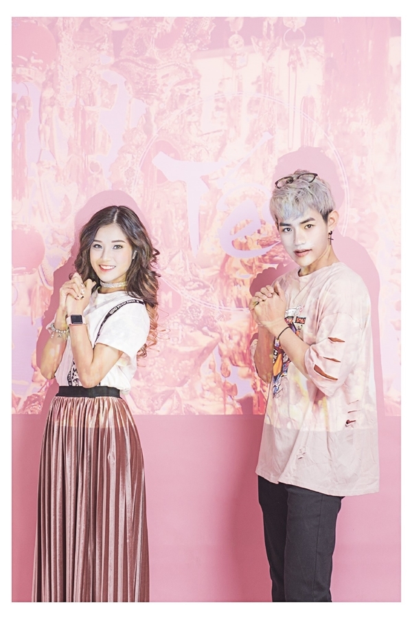 Hoàng Yến Chibi và TINO siêu dễ thương trong MV đón Tết