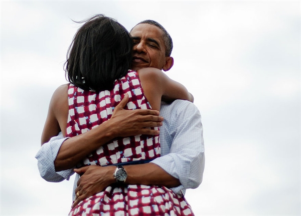 
Khoảnh khắc hạnh phúc trong ngày đắc cử tổng thống năm 2012.