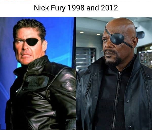 
Có vẻ như cả hai Nick Fury đều không ưng mắt chút nào với ngoại hình của đối phương thì phải.