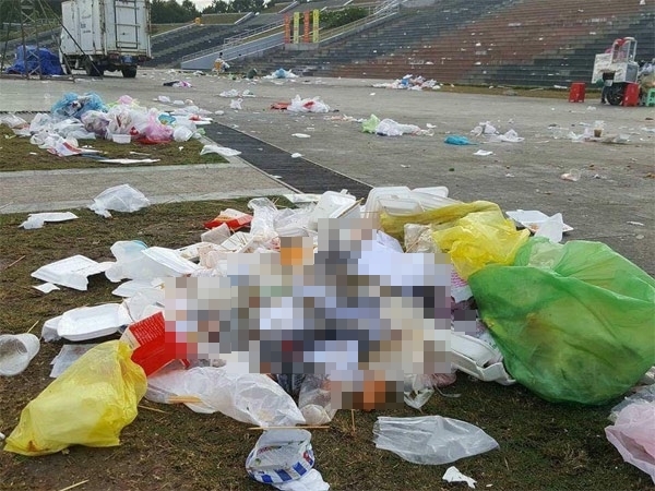 Xả rác bừa bãi đang trở thành vấn nạn trên khắp cả nước.