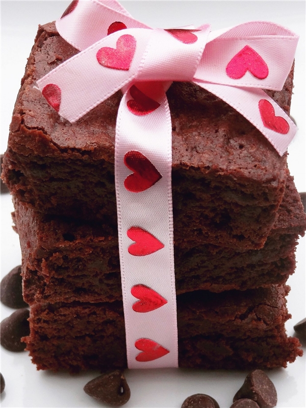 Cách làm bánh brownies dễ ợt tặng người ấy cho mùa Valentine 2017
